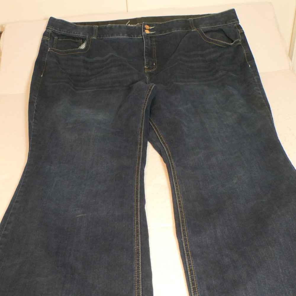 Lane Bryant Women Jeans 28R Dark Bootcut Curvy Earthy Understated Feminine Denim